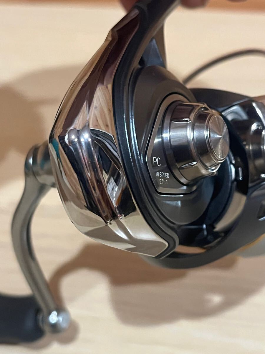 ダイワ 23 エアリティ PC LT 2500 H SLPワークス スプール付き 中古