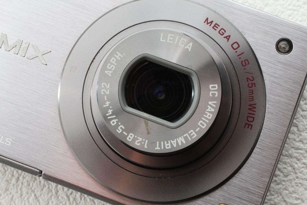 美品◇Panasonic パナソニック LUMIX DMC-FX500◇コンデジ 1010万画素