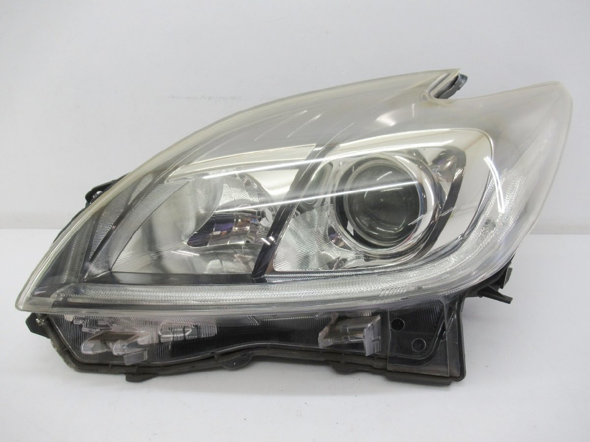 プリウス ZVW30 後期 純正 左 ヘッドライト HID 刻印 モ KOITO 47-52 
