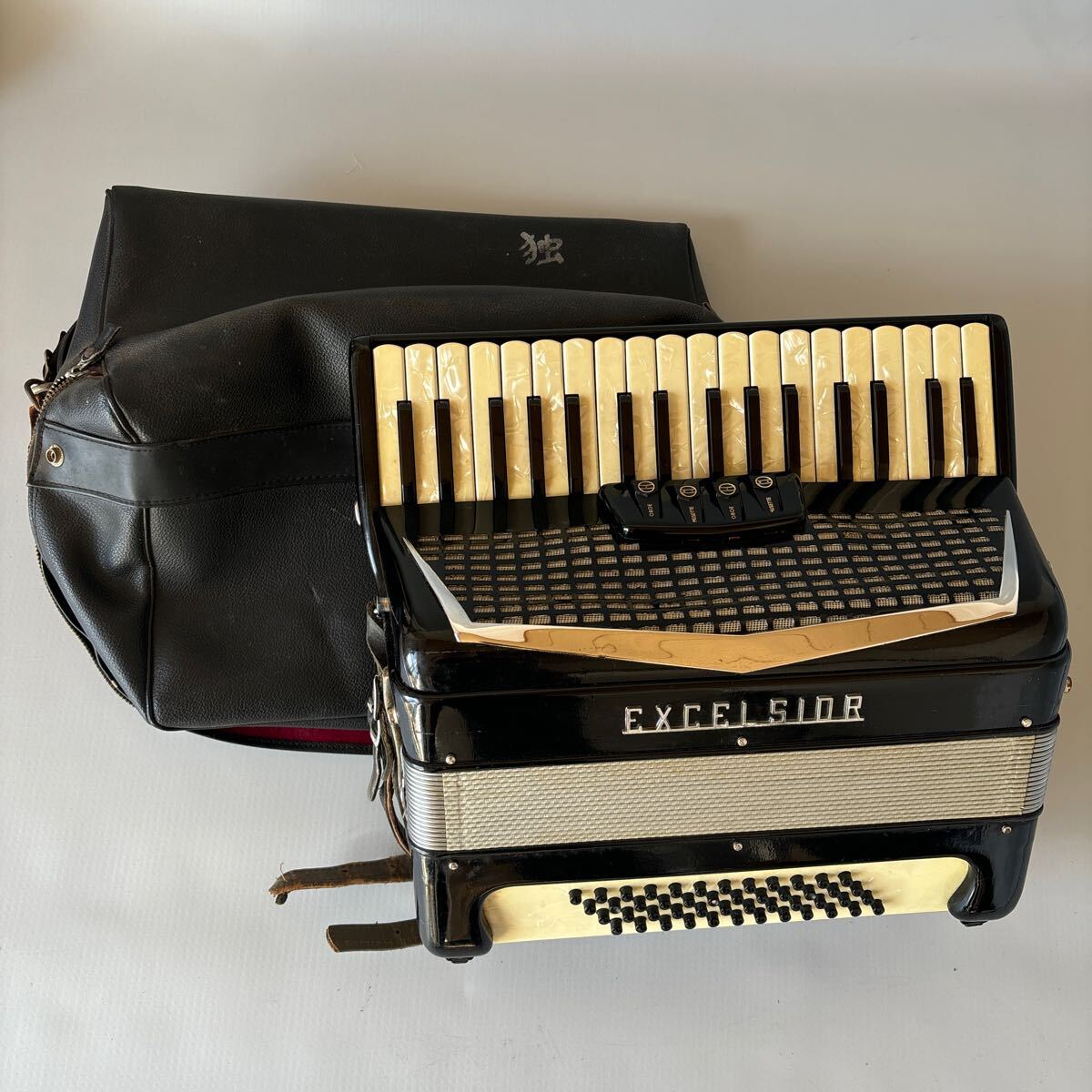 ☆EXCELSIOR エキセルシャー アコーディオン ジャンク品☆