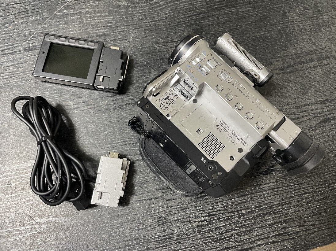ダビング☆SHRAP VL-PD7 MiniDV 液晶ビューカムデジタルビデオカメラ