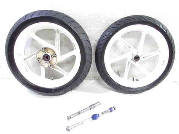 cb400sf nc31 前後純正ホイール　エンケイ CB400SF Ver.R 大人気!! ENKEI ワイド キャストホイール 前後SET
