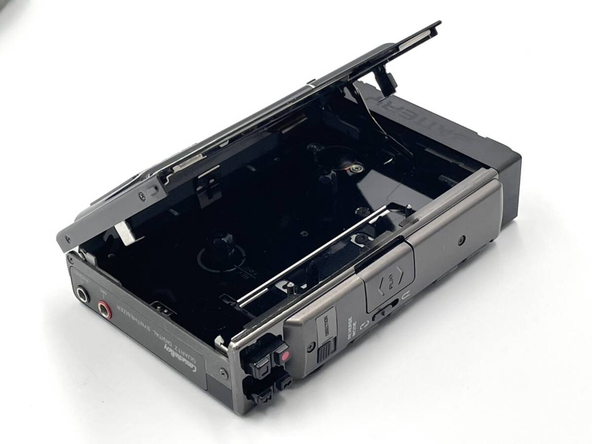ジャンク AIWA HS-J20 CassetteBoy ポータブルラジオカセット