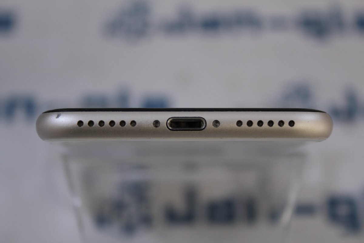 ◇SIMロック解除済み!! Apple iPhone SE (第3世代) 64GB スターライト