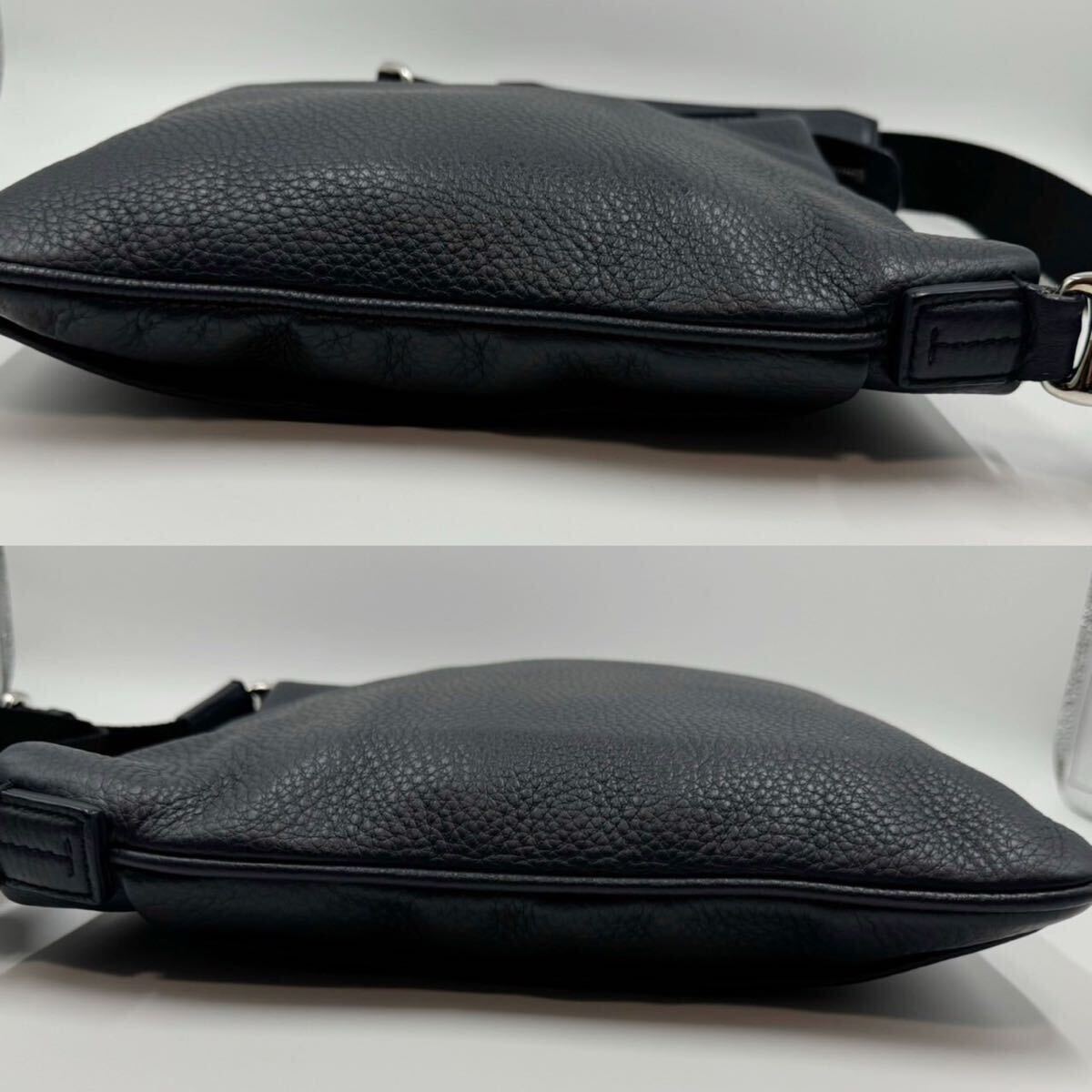 美品/希少 BALLY バリー サコッシュ 斜め掛け シボ革 レザー 本革