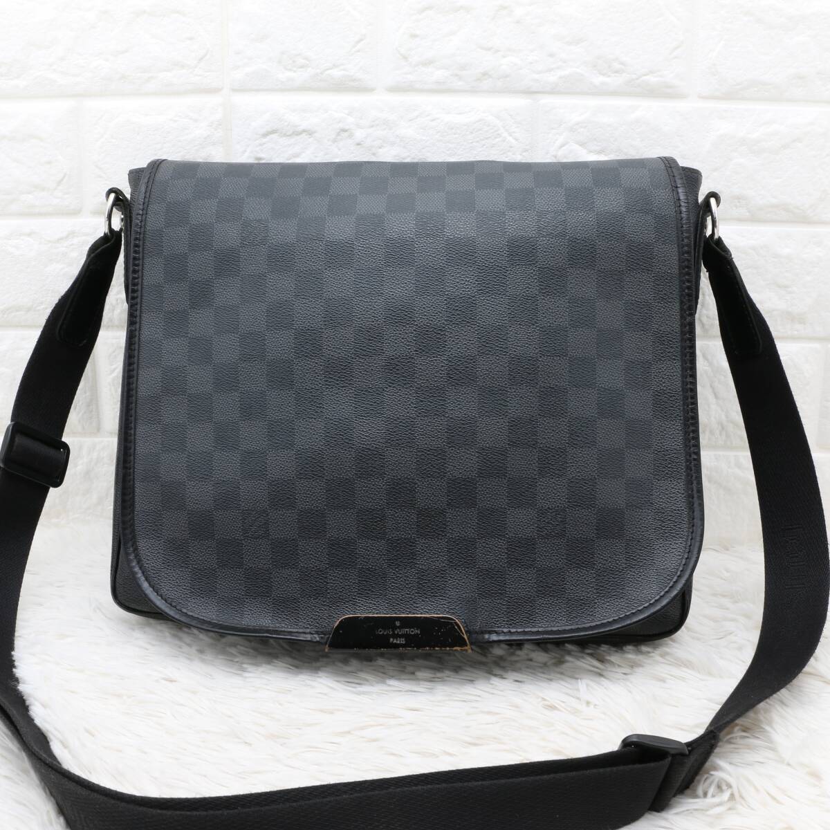 LOUIS VUITTON ルイヴィトン ダニエル MM ダミエ グラフィット N58029 