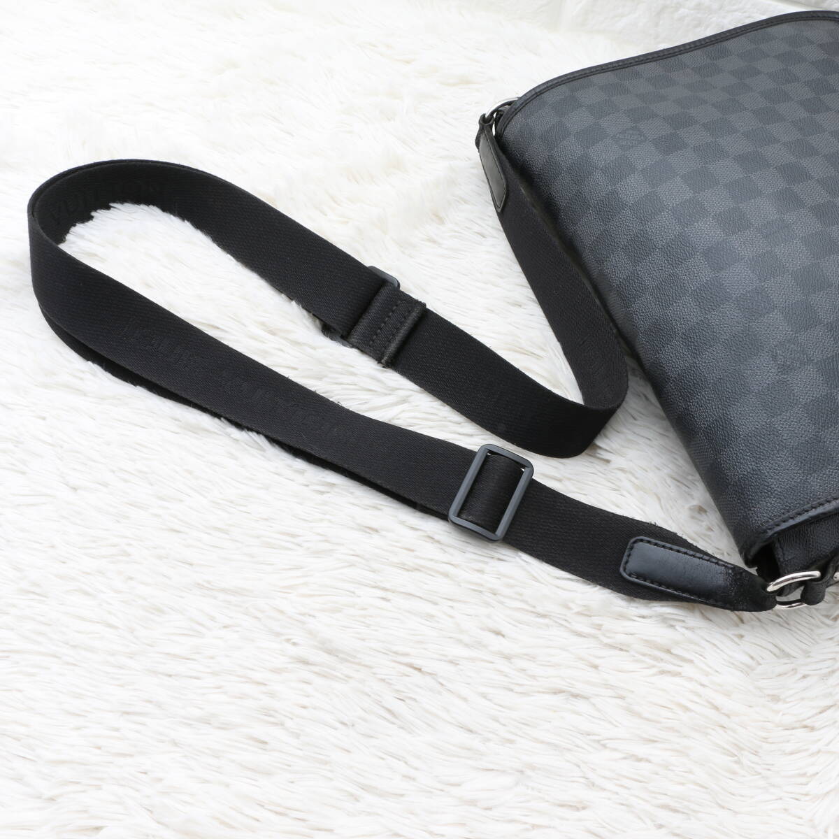 LOUIS VUITTON ルイヴィトン ダニエル MM ダミエ グラフィット N58029 