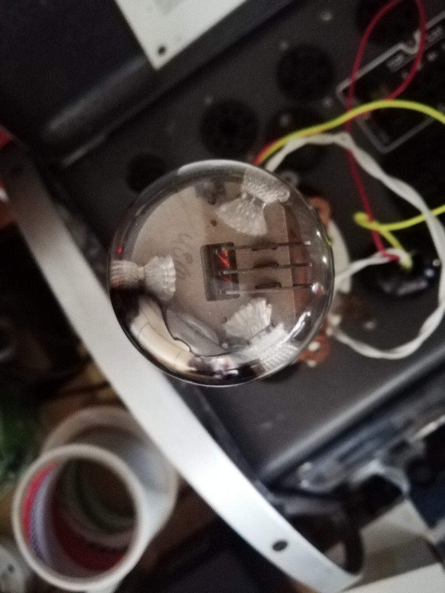 独SIEMENS Ce(新型) 直熱型電力増幅用三極管 1本 中古並品 白箱 【公式