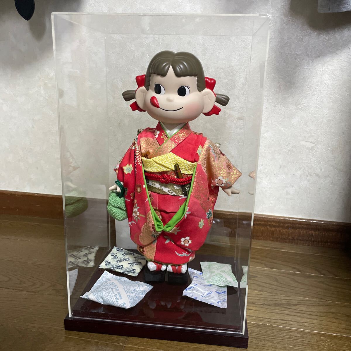 ケース付・希少非売品)晴れ着ぺこちゃん人形『茜』不二家 本体約33cm