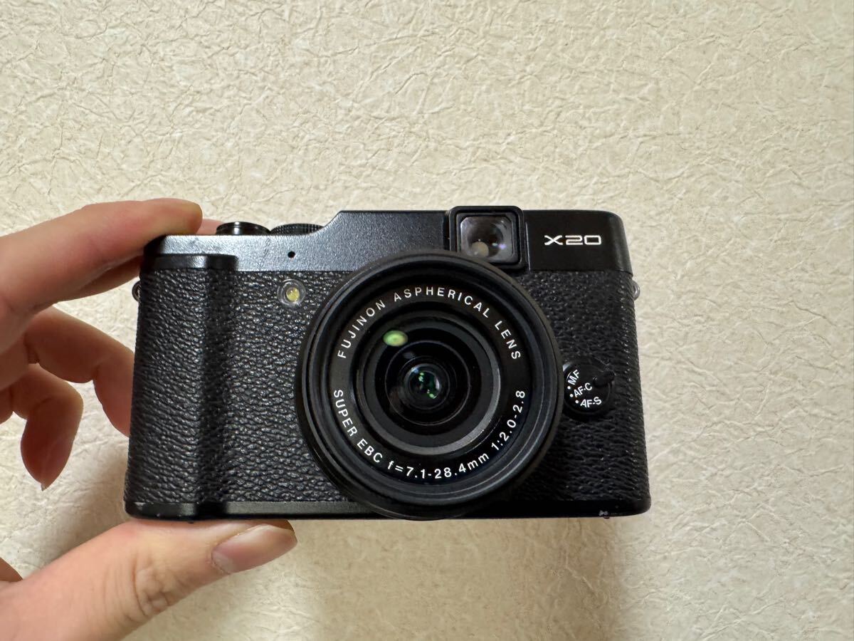 FUJIFILM X20 X20B 富士フイルム デジタルカメラ カメラ 公式通販 価格 