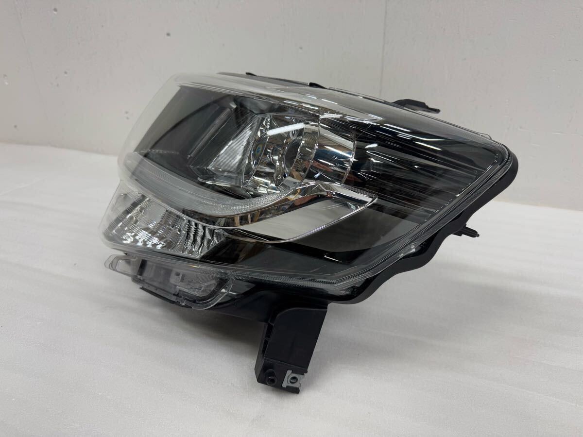 LED ヘッドライト 左 LA600S 後期 タントカスタム KOITO100-51392 打刻