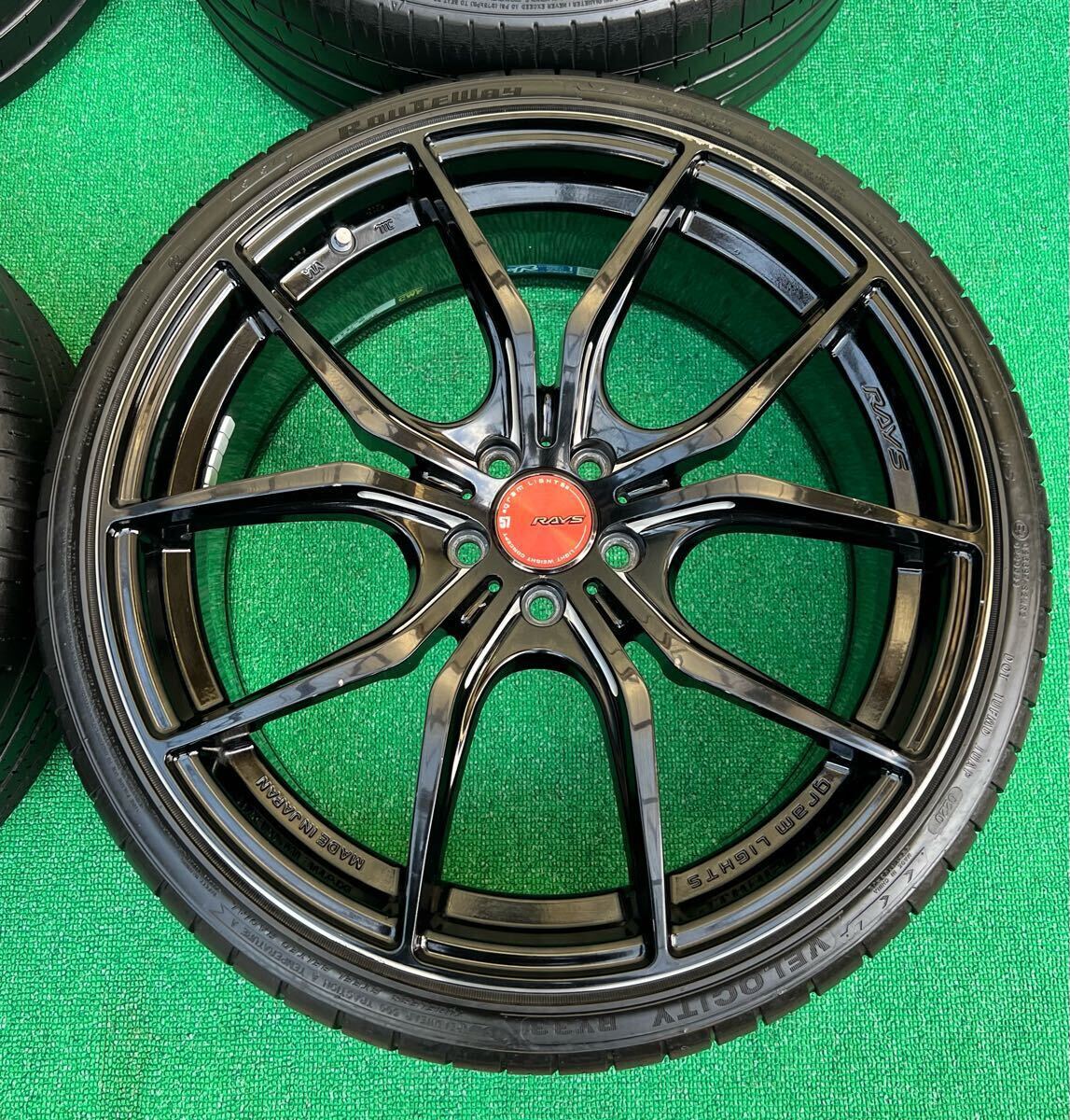 美品 RAYS レイズ グラムライツ 57FXX 19インチタイヤ/ホイール4本 8.5J+45 PCD100 5H 2020年製 プリウス 86 BRZ ZN6 ZC6等 19インチ レイズ 57FXX タイヤ、ホイール 5H114.3 0
