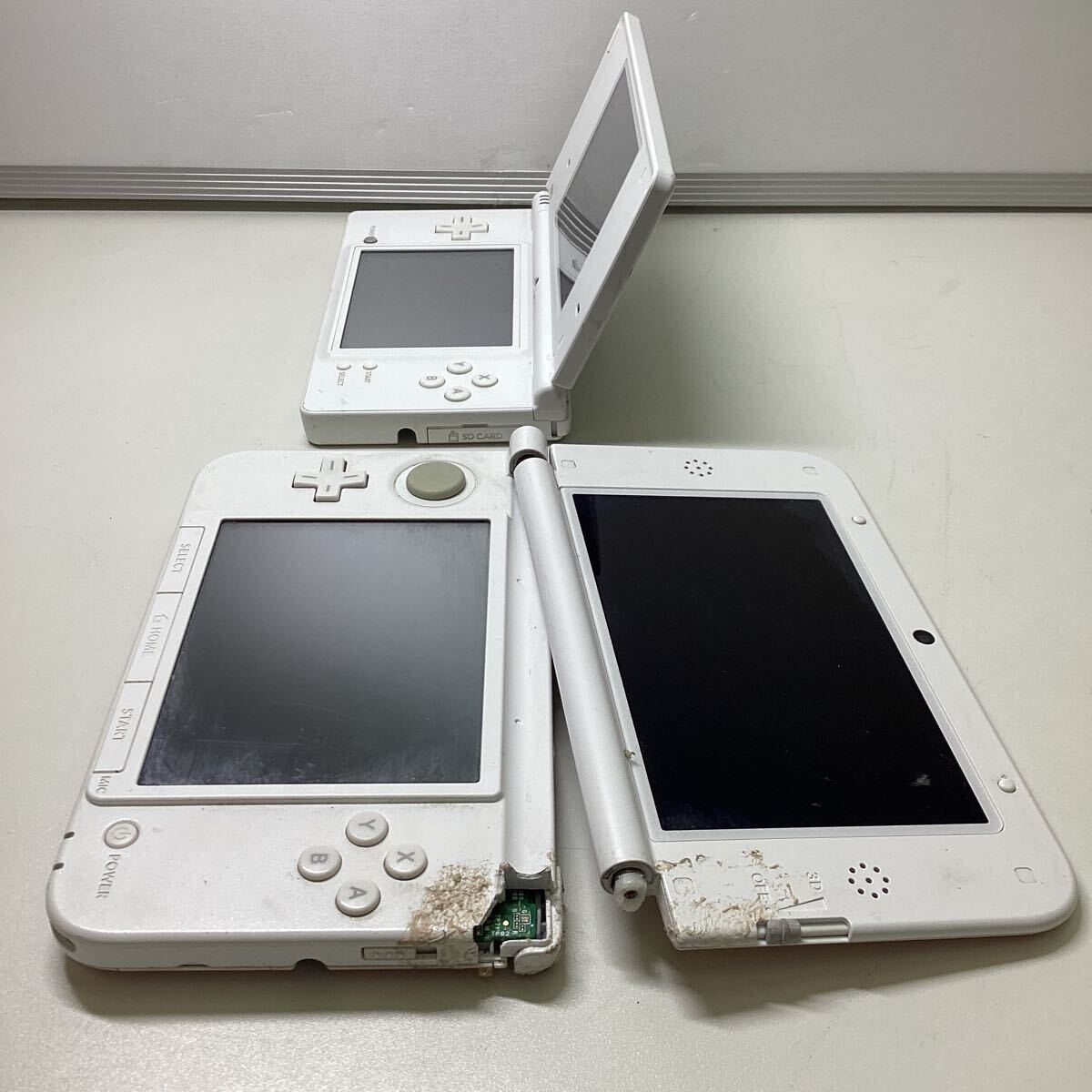 ジャンク品 Nintendo 3DSLL+DS 2点
