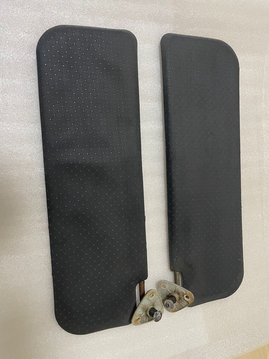 サンバイザー　B110サニー GX5 サニトラ　左右セット