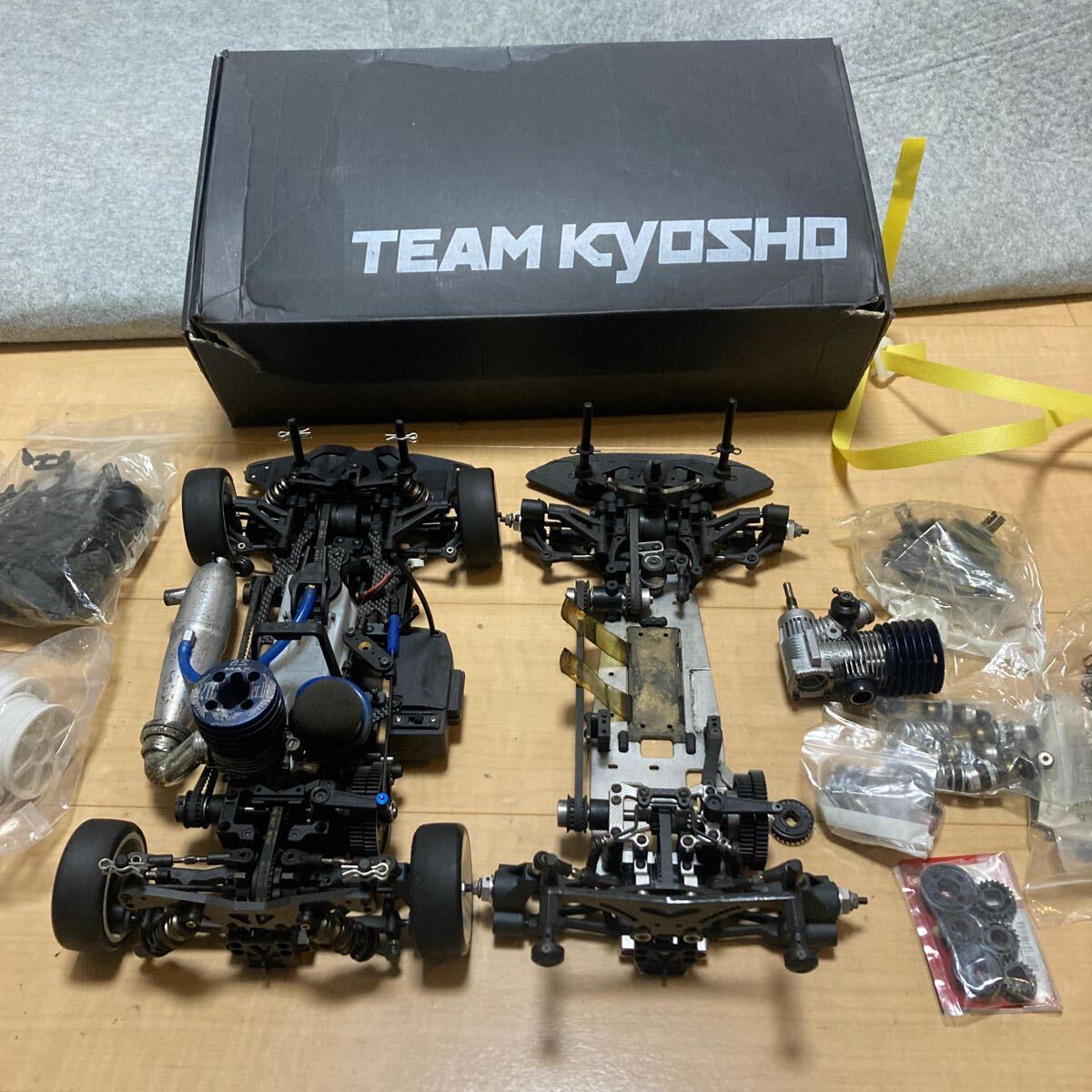 京商　V-ONE R4 EVO2 京商 R4 V-ONE 新登場！ GPツーリングカー メンテナンス#5
