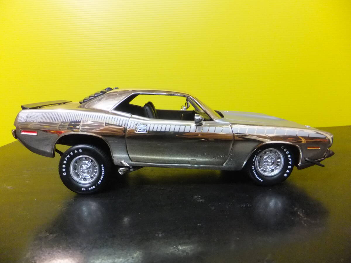美品1⁄18 OttO mobile メルセデスベンツ 300 E AMG 美品1⁄18