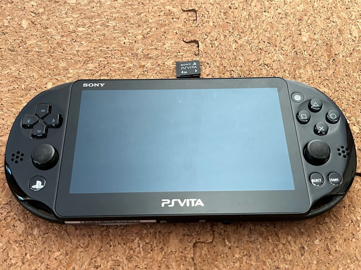 ☆送料無料☆動作OK☆SONY PlayStation Vita PCH-2000 ブラック 初期化 