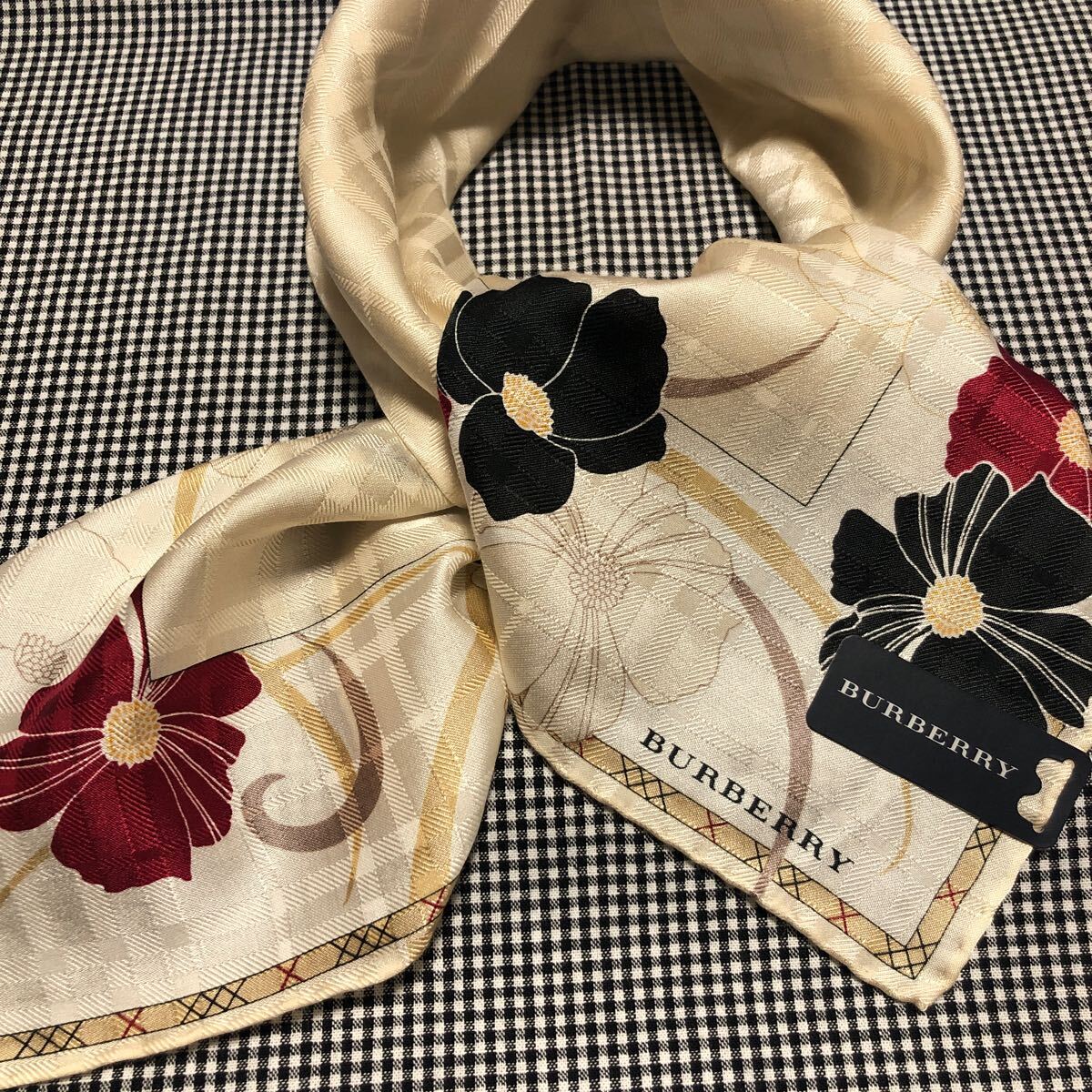 BURBERRY 新品 大判ハンカチ バーバリー - 大判 by 大判ハンカチの通販 