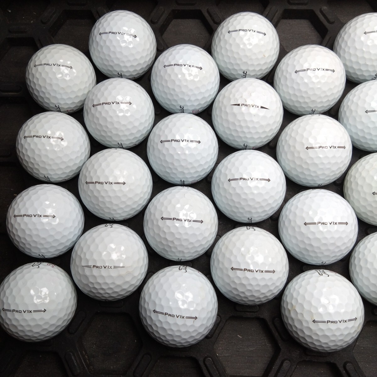 ☆最高級 特Aランク☆タイトリスト PRO V1 '23 ホワイト 30球セット ゴルフ