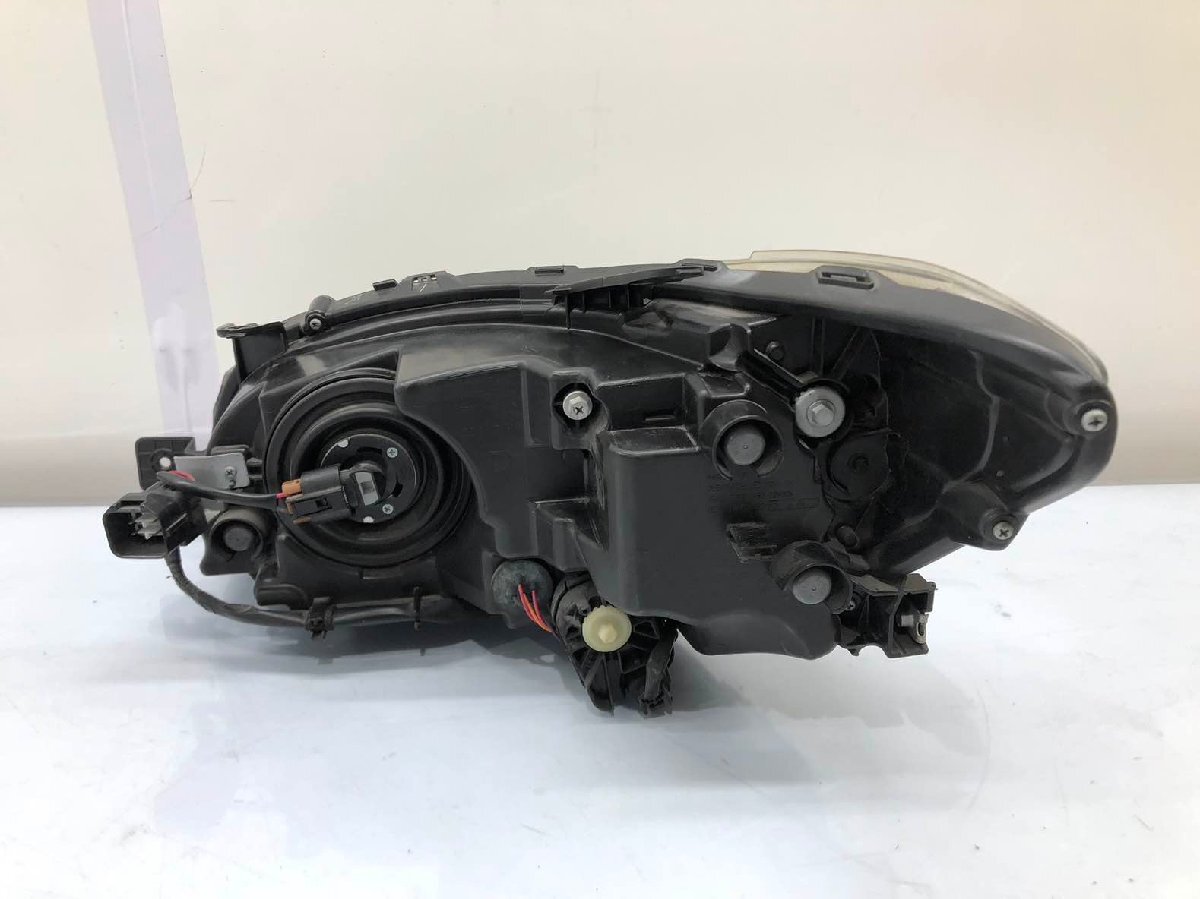 ♪良品♪レヴォーグ VM4/VMG 前期 純正 ヘッドランプ 右 LED ICHIKOH1877 刻印VC（Z14-70ｍ）