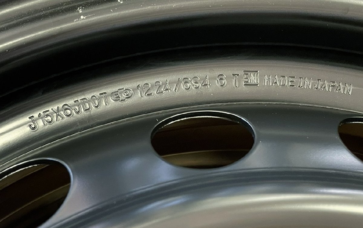 新車外し トヨタ ヤリス 純正 15インチ スチールホイール 6J +45 4H