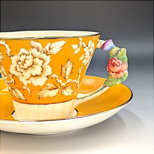 アンティーク 英国製パラゴン フラワーハンドル ローズ イエロー カップ＆ソーサー_4
