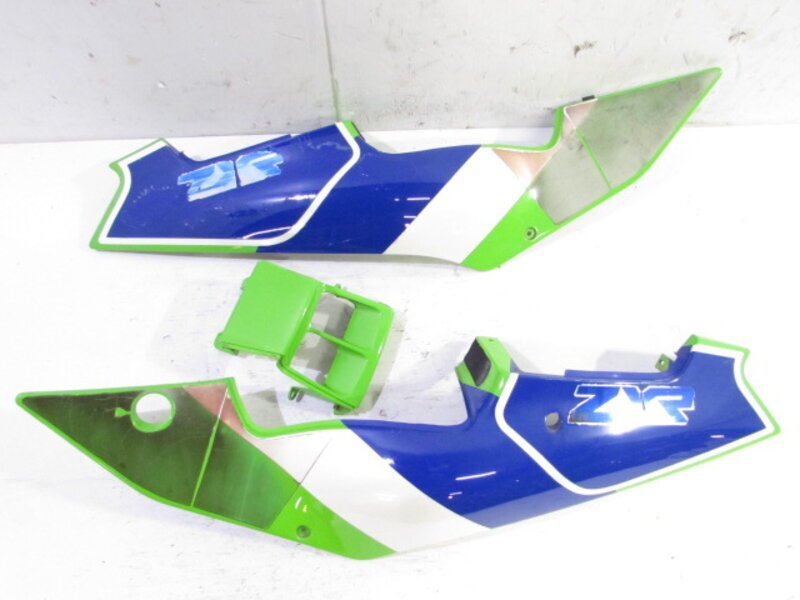 ZXR250 ZX250A 希少!! 純正 シートカウルSET 破損なし 検※ ZX250B