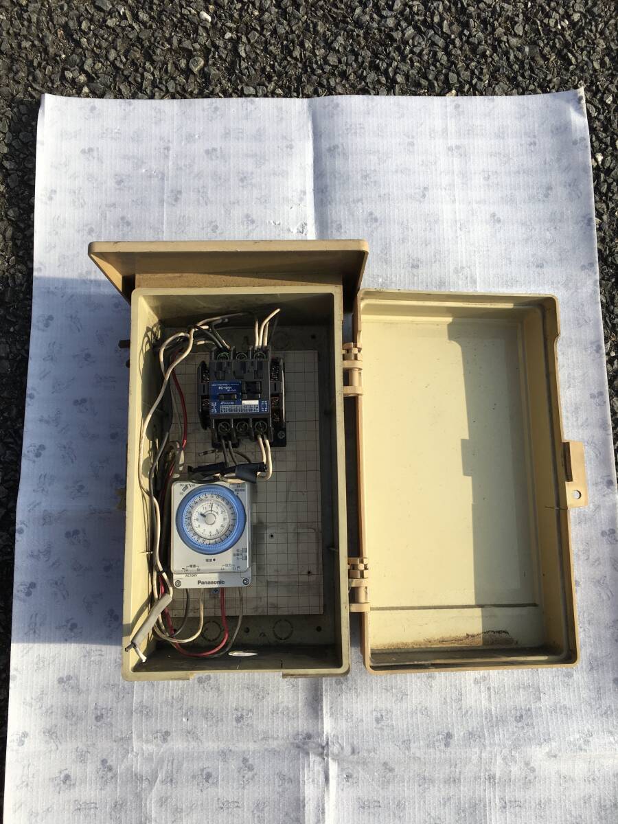 屋外用電気タイマー 売り切り_1