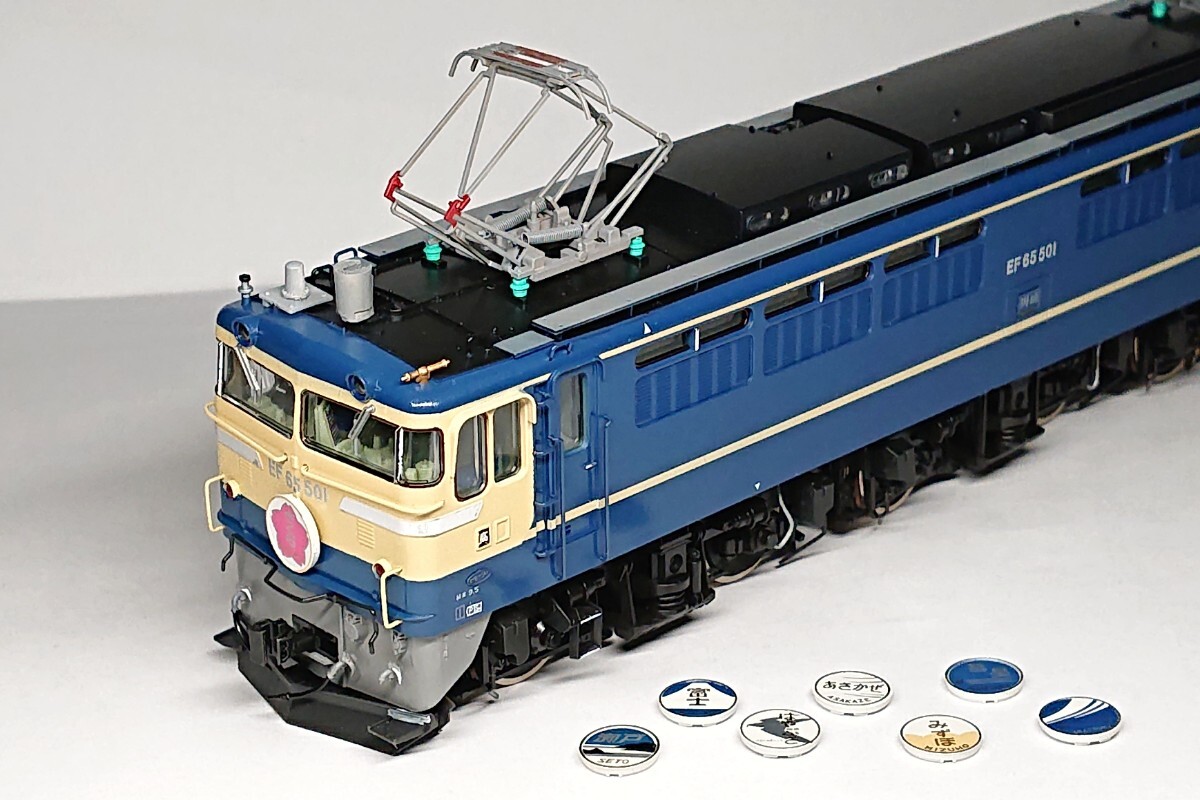 HO（1/80） KATO EF65 500番台（特急色:旅客用）品番1-303 EF65 501[高崎] (KATO 1-303 EF65 500番台 特急色ベース) HOゲージ精密