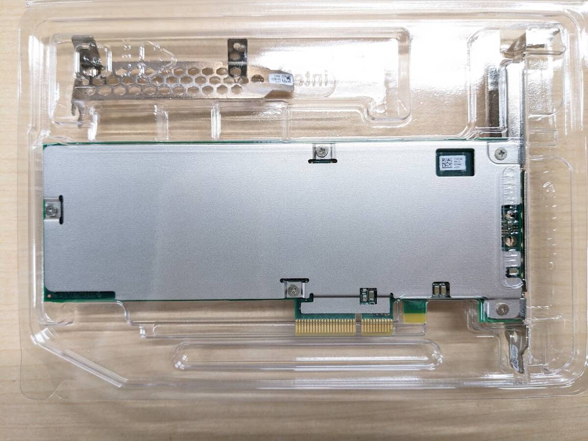 Intel　400GB MLC SSD PCI-E 3.0 750　　SSDPEDMW400G4X1_4