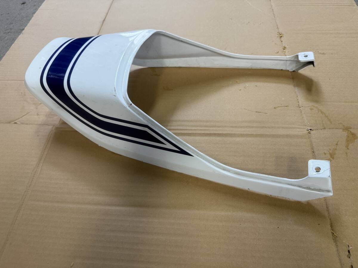 ゼファー400 テールカウル_1