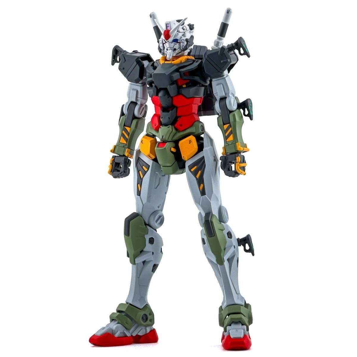 HG 1/144 ガンダム(GQ) リアルタイプカラー 塗装済 完成品 赤いガンダム_10