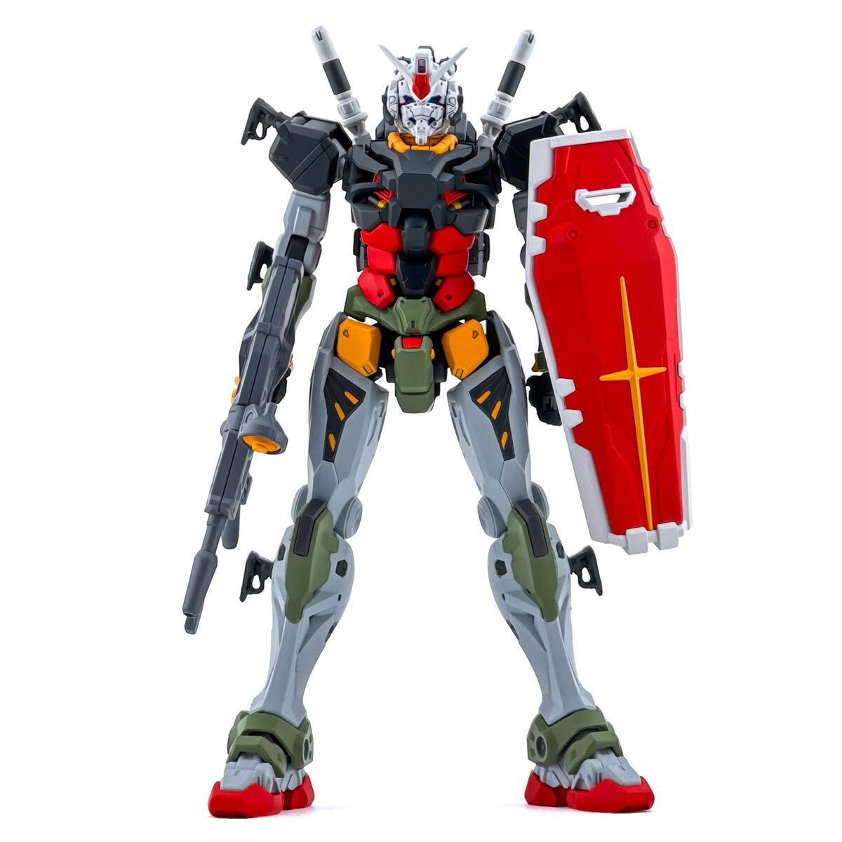 HG 1/144 ガンダム(GQ) リアルタイプカラー 塗装済 完成品 赤いガンダム_2