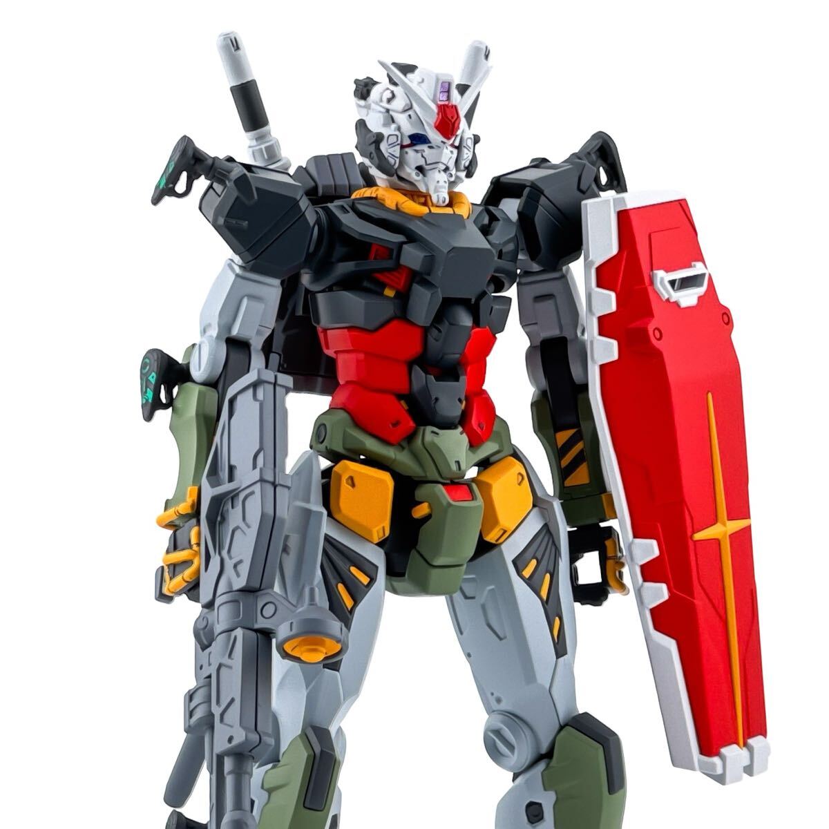 HG 1/144 ガンダム(GQ) リアルタイプカラー 塗装済 完成品 赤いガンダム_5