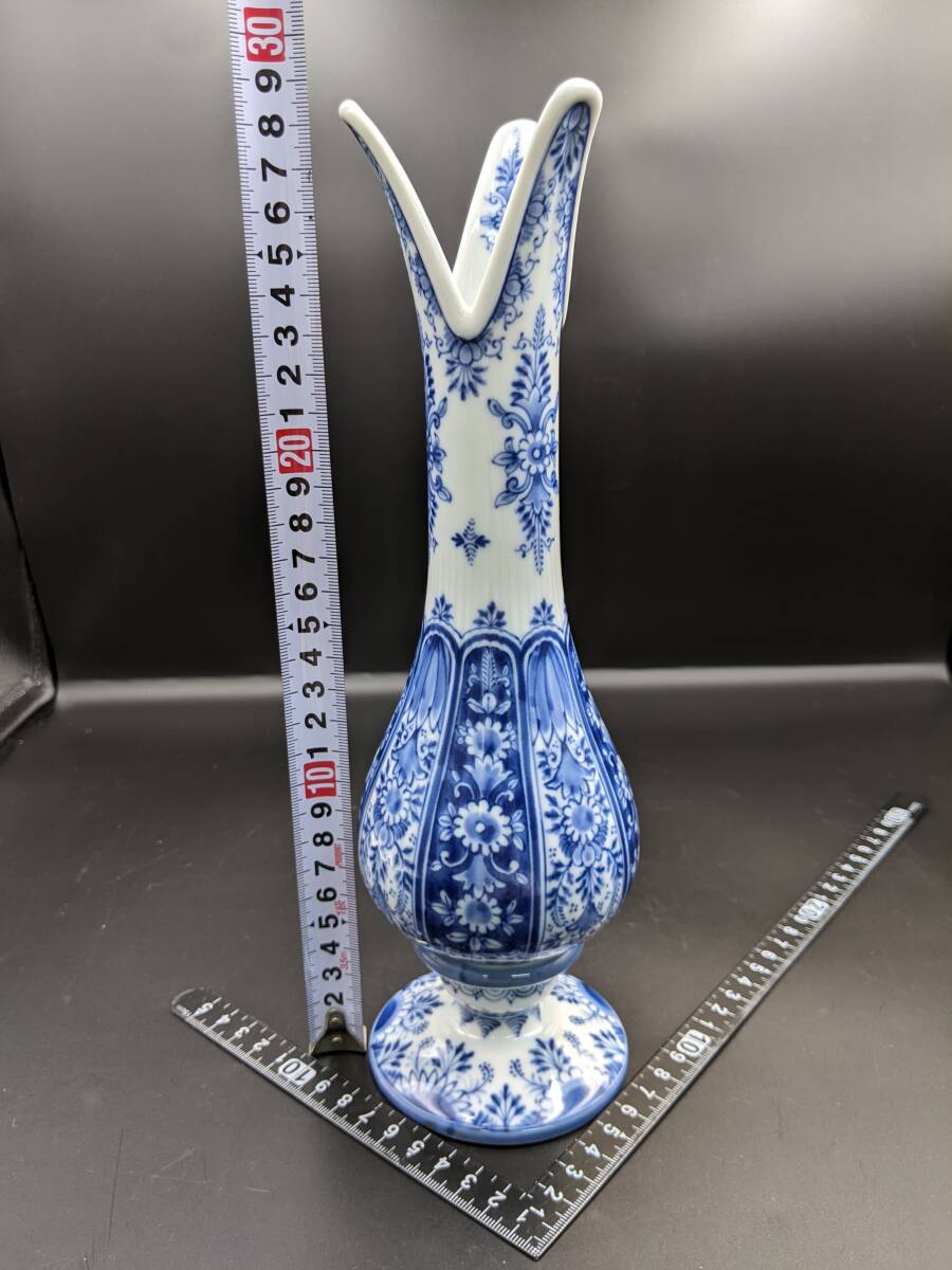 T/龍峯 龍峯窯 染付 花瓶 花入 花器 壺 華道 フラワーベース 在銘 裏印