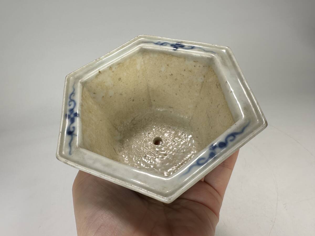 UJ24-7 中国美術 清朝 清時代 染付風景文六方植木鉢 青花 鉢 盆栽美術