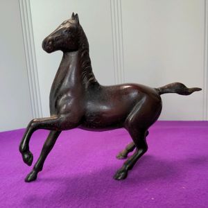 鉄製 馬の置物の値段と価格推移は？｜19件の売買データから鉄製 馬の