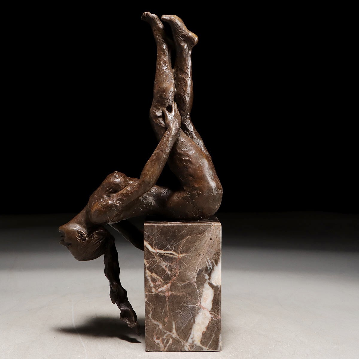 PN753. 西洋彫刻美術 ブロンズ 裸婦像 高さ32cm 大理石台座 / 置物
