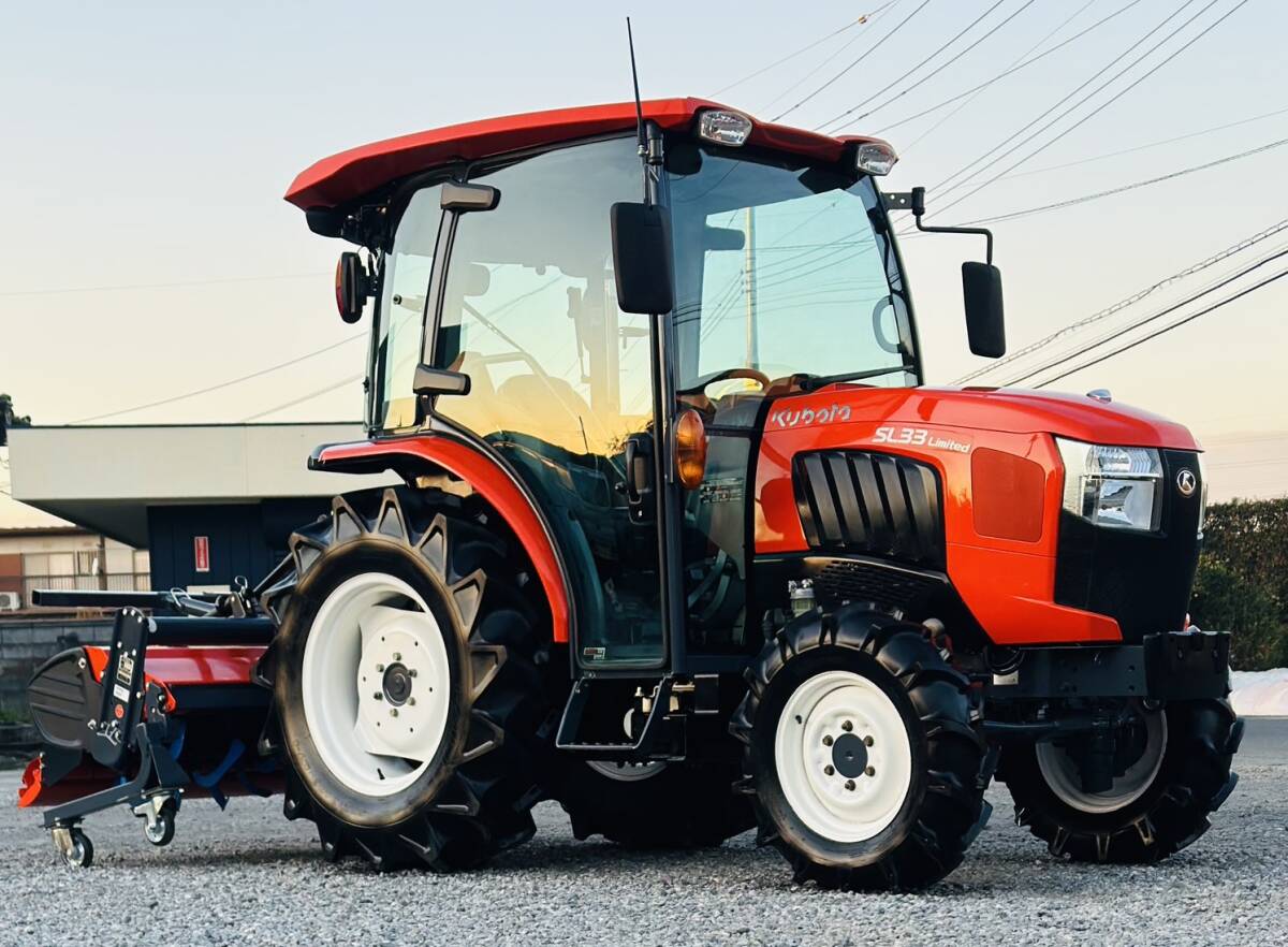 トラクター クボタ 4WD トラクター SL33L-PC 304時間 エアコン/キャビン付【茨城県