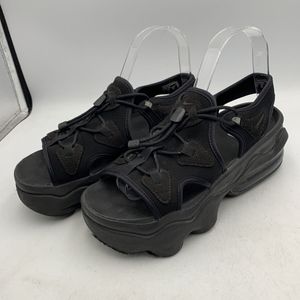 W943 NIKE エアマックスココサンダル 厚底サンダル 24cm ブラック