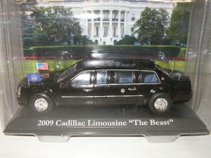 キャデラック リムジンの値段と価格推移は？｜13件の売買データから