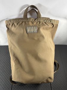 ミステリーランチ　ブーティバック　カーキ　トートリュック 中古品　 MYSTERY RANCH リ