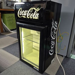 コカコーラ冷蔵ショーケースの値段と価格推移は？｜6件の売買データ