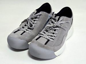 アウトドアシューズ大放出！■Columbia(コロンビア)　新古品「HAZY JOURNEYⅡ WATERPROOF