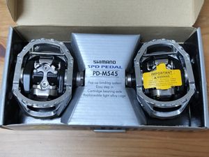 【開封のみ未使用】SHIMANOビンディング両面SPDペダルPD-M545/シルバーアルミケージ/クリ