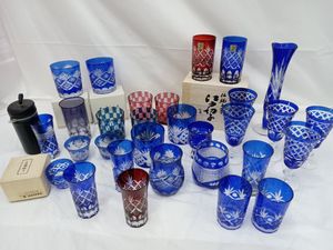 カメイガラスの値段と価格推移は？｜184件の売買データからカメイ