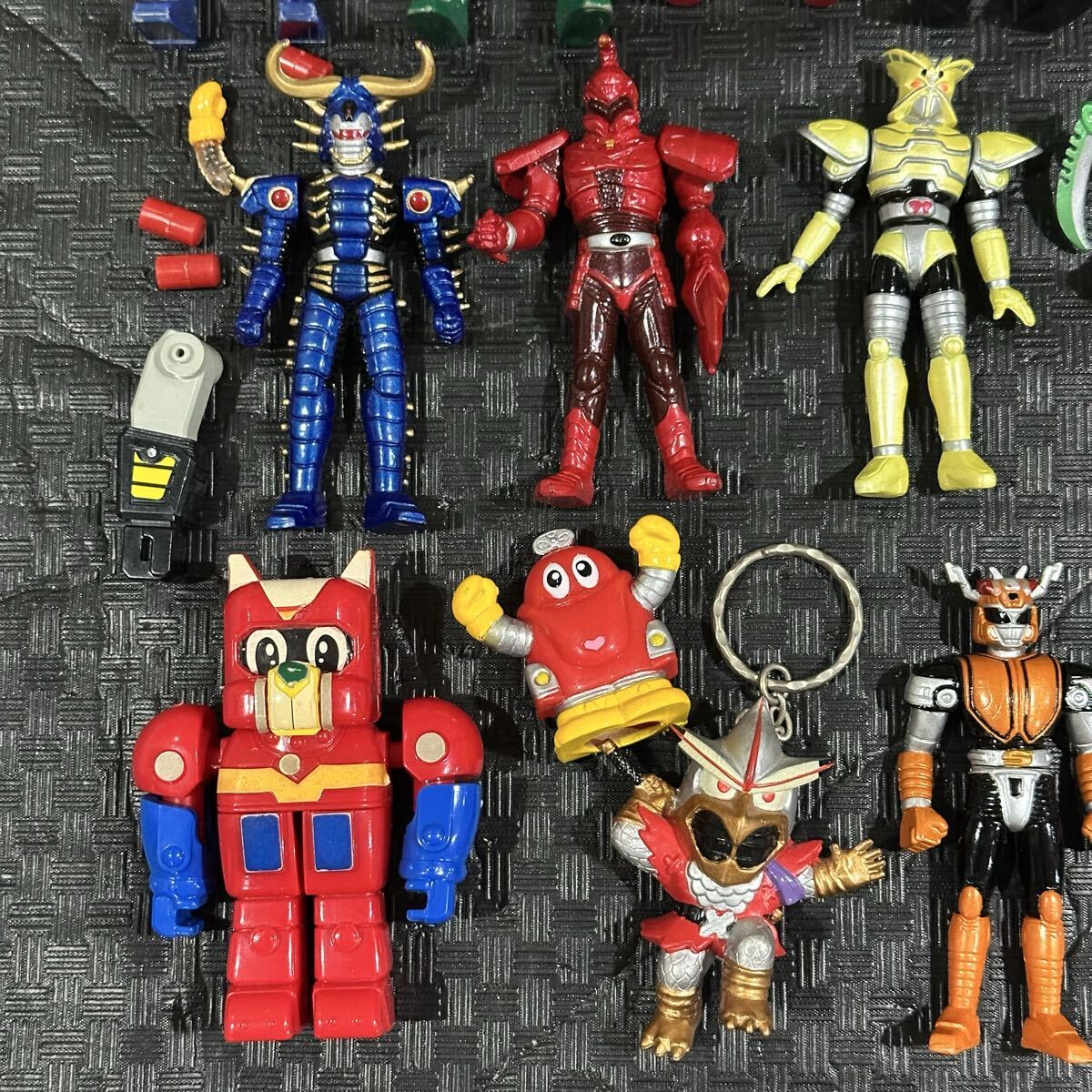 メタルヒーロー ビーファイター カブト フィギュア ソフビ 人形 魔剣鎧
