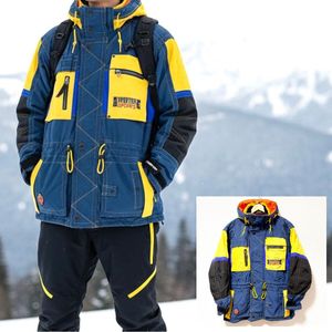 ウィンタースポーツに大活躍！【PHENIX】フェニックス スキー ウェア ジャケット ナイロ