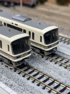 KATO 221系のYahoo!オークション(旧ヤフオク!)の相場・価格を見る