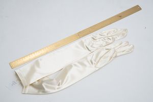 p1267-13　中古!!　　グローブ